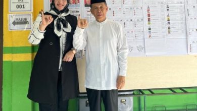 Tinta di Jari Kelingking Bukti Debby-Jamro Gunakan Hak Pilih 2 IMG 20240214 WA0089