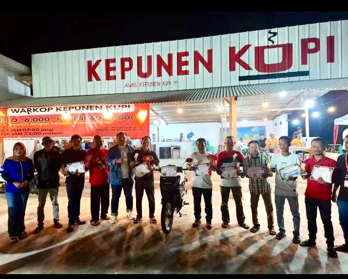 Turnamen Gaple Riza-Debby Berakhir, Pasangan Manto dan Supitri Boyong Hadiah Motor 6 IMG 20250711 WA0009