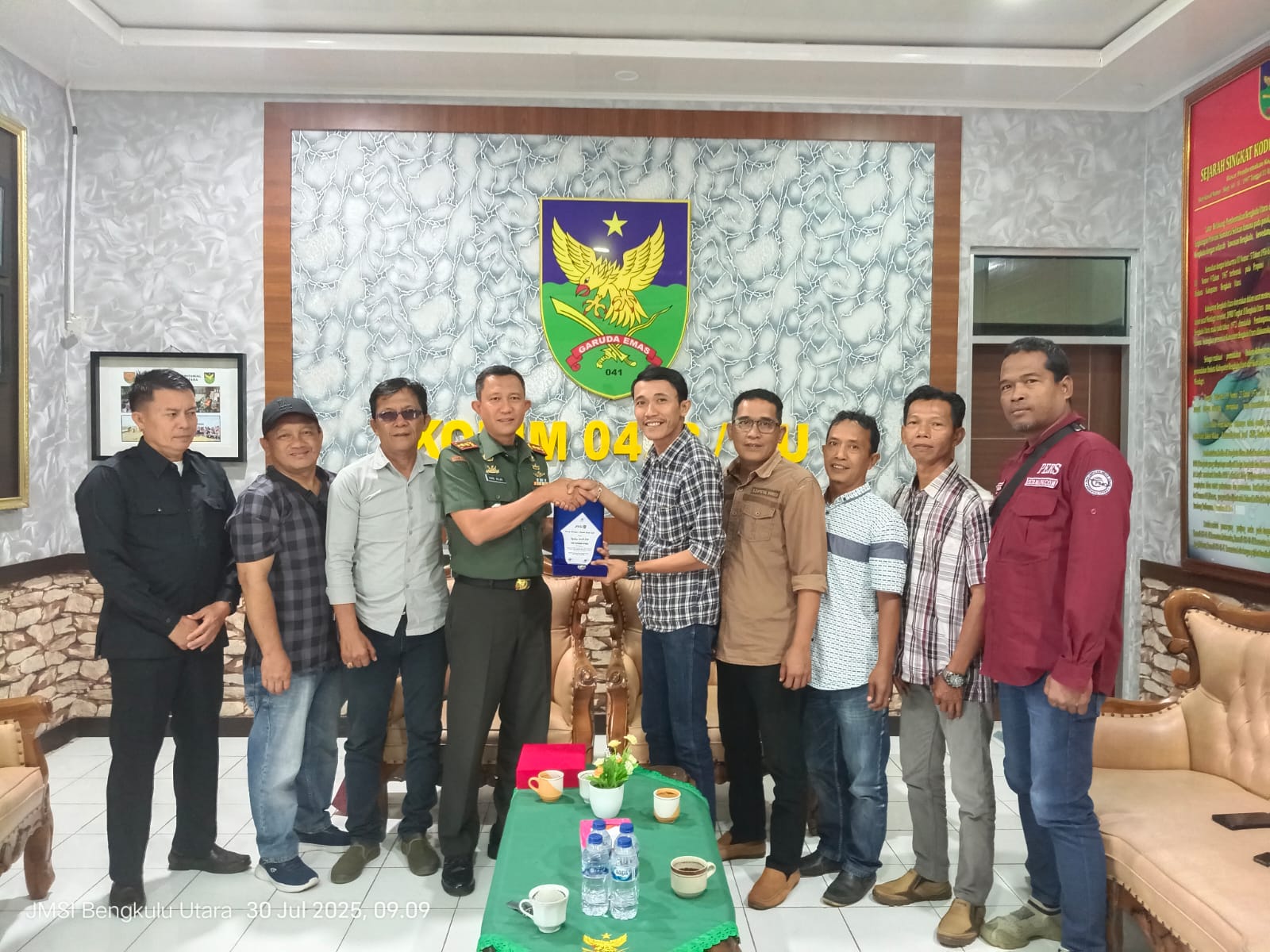 JMSI Bengkulu Utara Temui Dandim, Bahas Sinergi Media dan TNI 3 IMG 20250730 WA0141