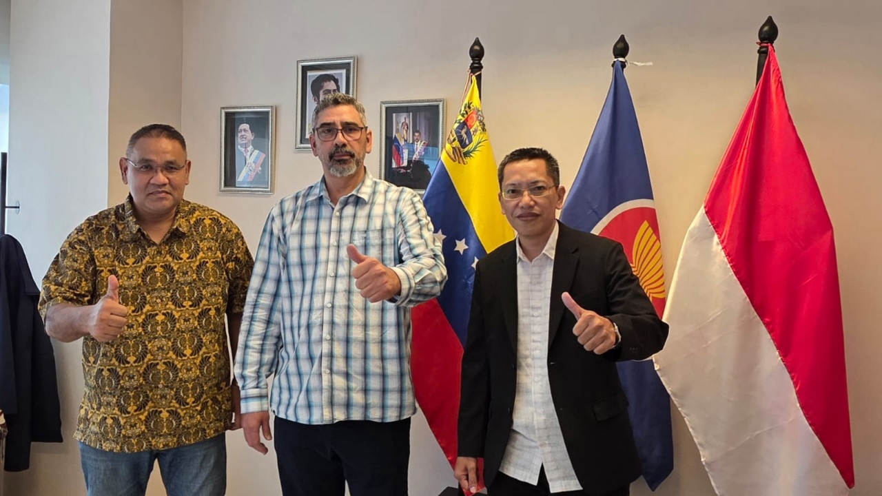 Venezuela Ajak Media Berdiri di Sisi Kebenaran dan Perdamaian 7 IMG 20251017 WA0024
