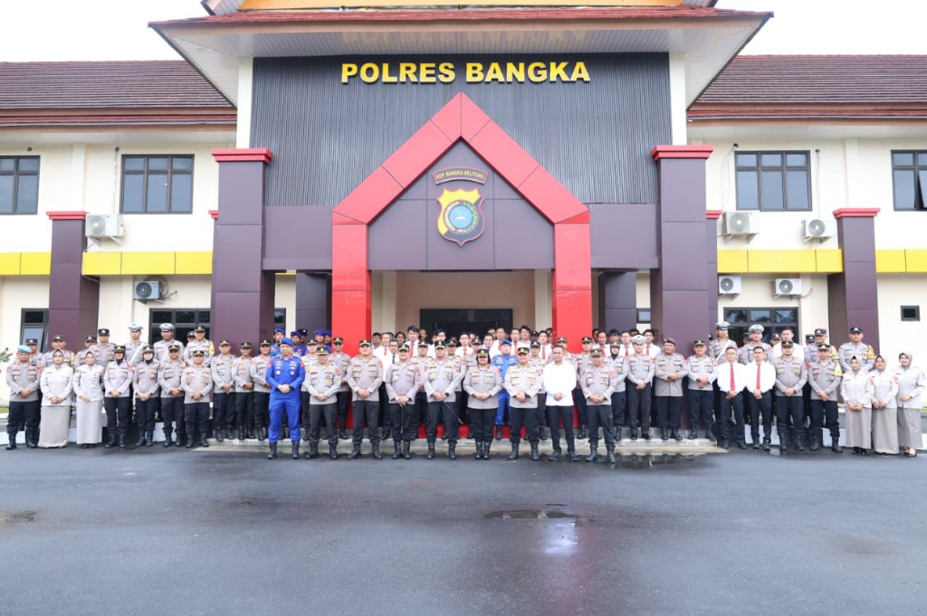 Kapolda Babel Tekankan Pelayanan Tulus dan Ikhlas, Masyarakat Harus Jadi Prioritas Utama 2 IMG 20251112 WA0053